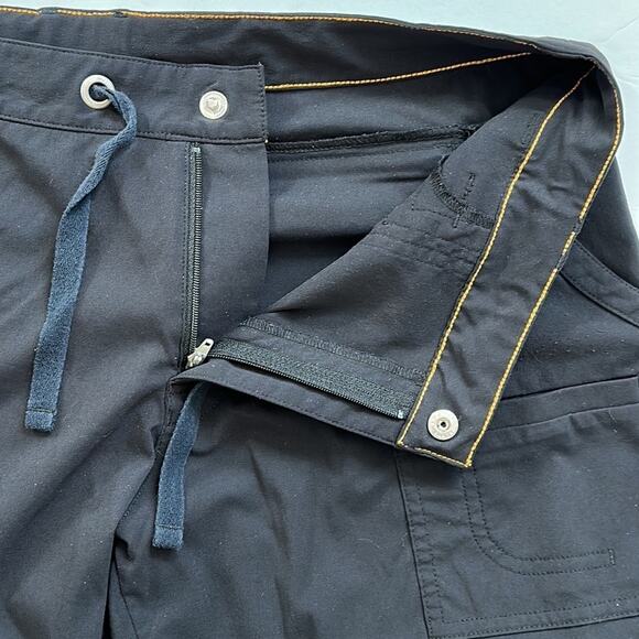 Lucy Walkabout Capri Pants Performance Hiking Athletic Outdoor Travel Black Sz M - Picture 6 of 10